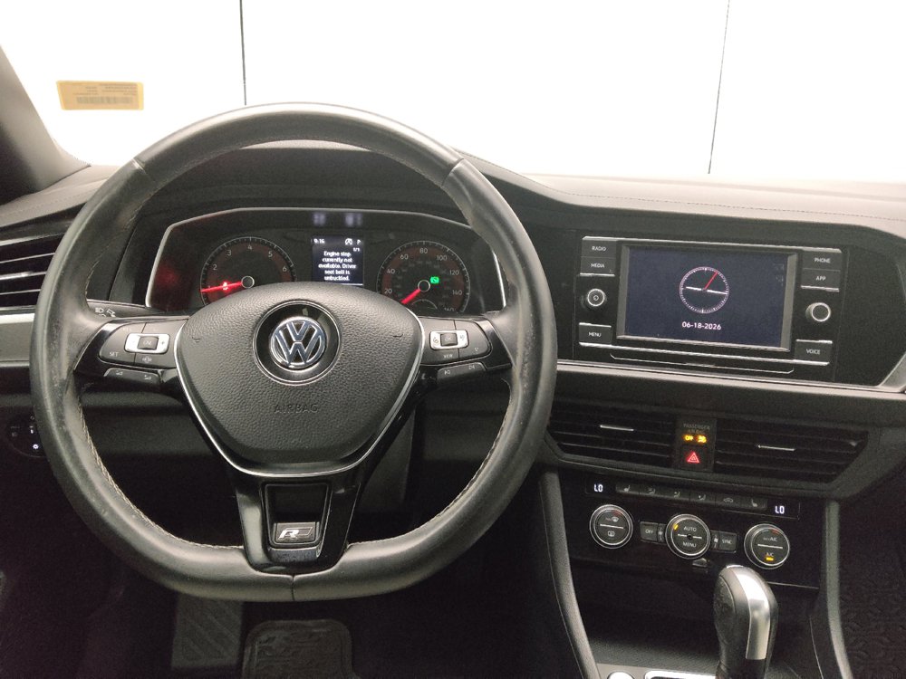 Used 2020 Volkswagen Jetta R-Line FWD image 22