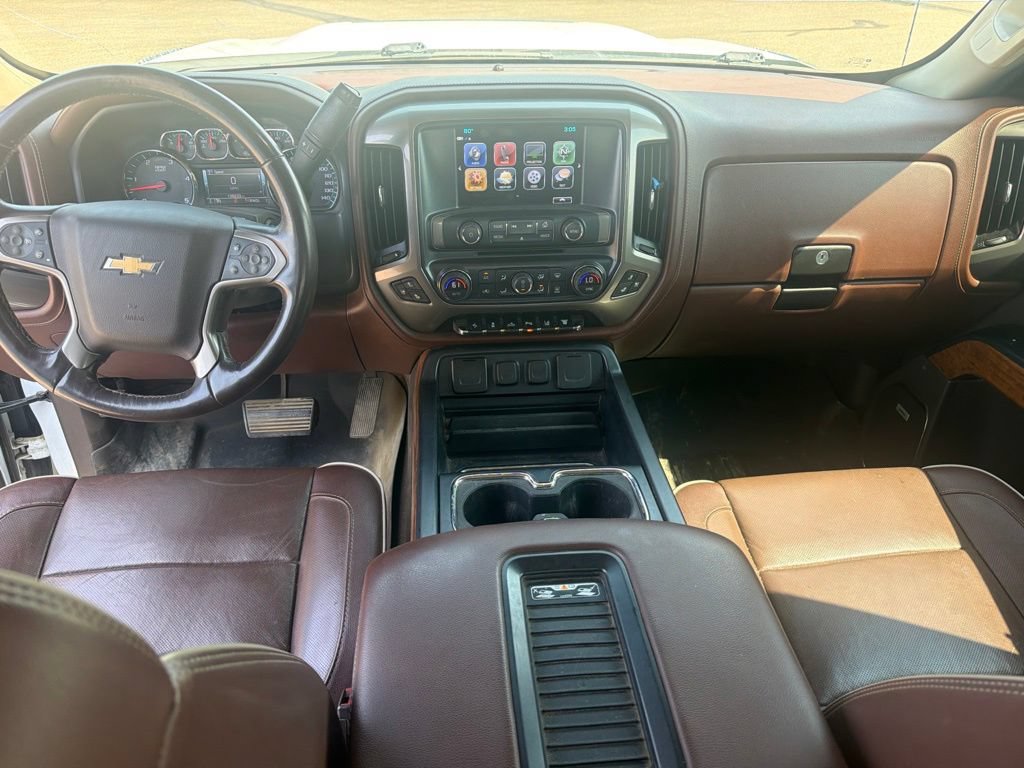 Used 2018 Chevrolet Silverado 2500 High Country w/ Duramax Plus Package AWD/4WD image 22