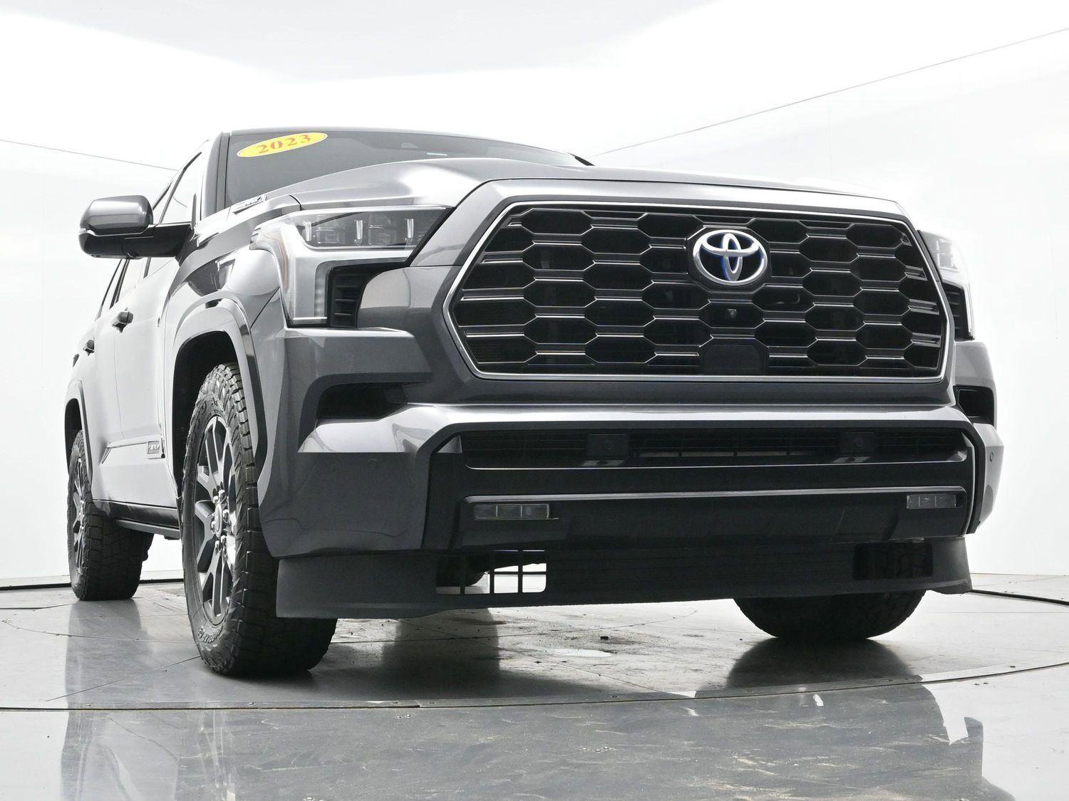 Used 2023 Toyota Sequoia Platinum AWD/4WD image 53