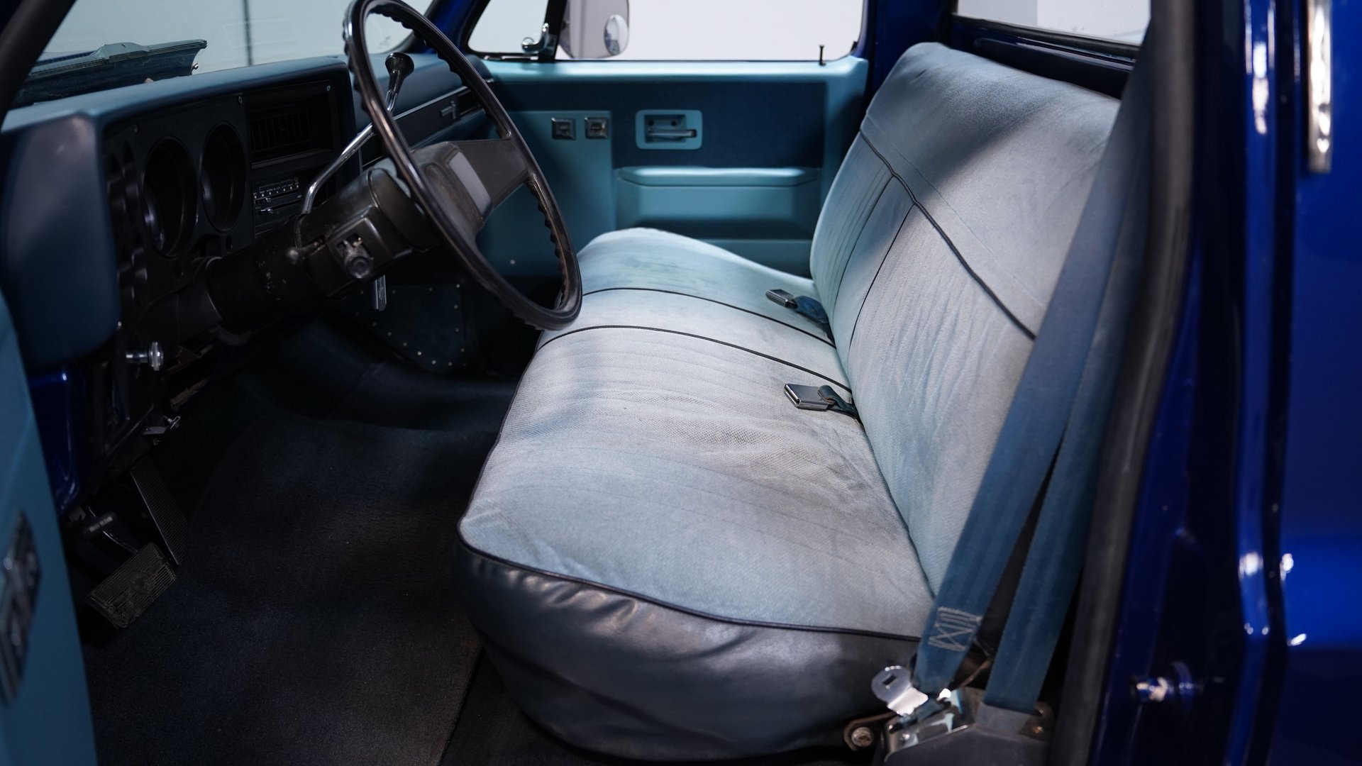 Used 1987 GMC Sierra 1500 2WD Regular Cab image 29