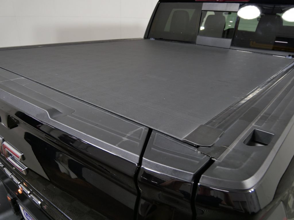 Used 2024 GMC Sierra 1500 AT4 w/ Technology Package AWD/4WD image 6