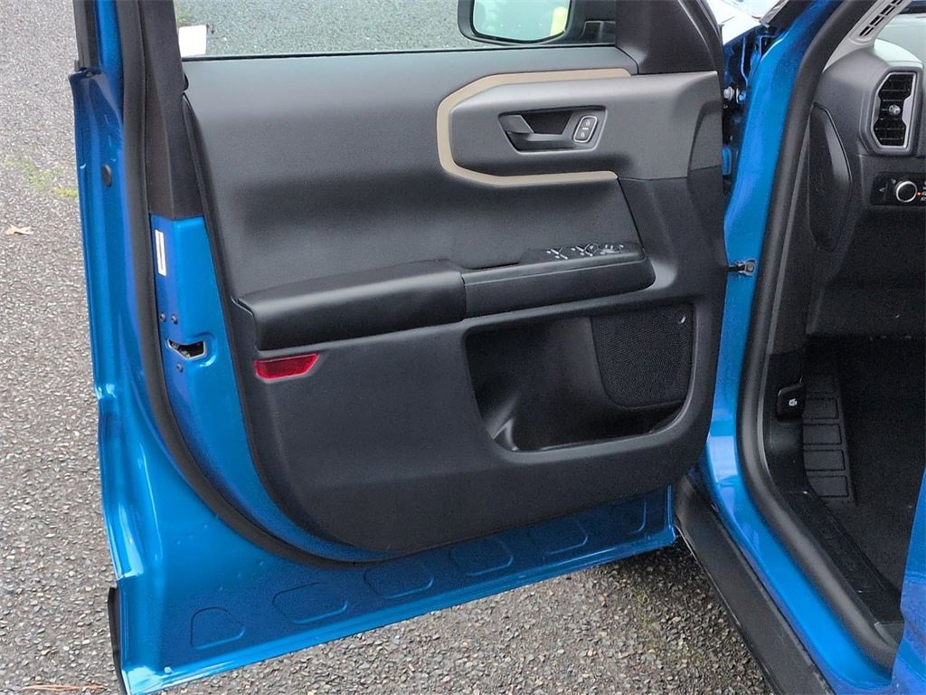 Used 2025 Ford Bronco Sport Big Bend image 9