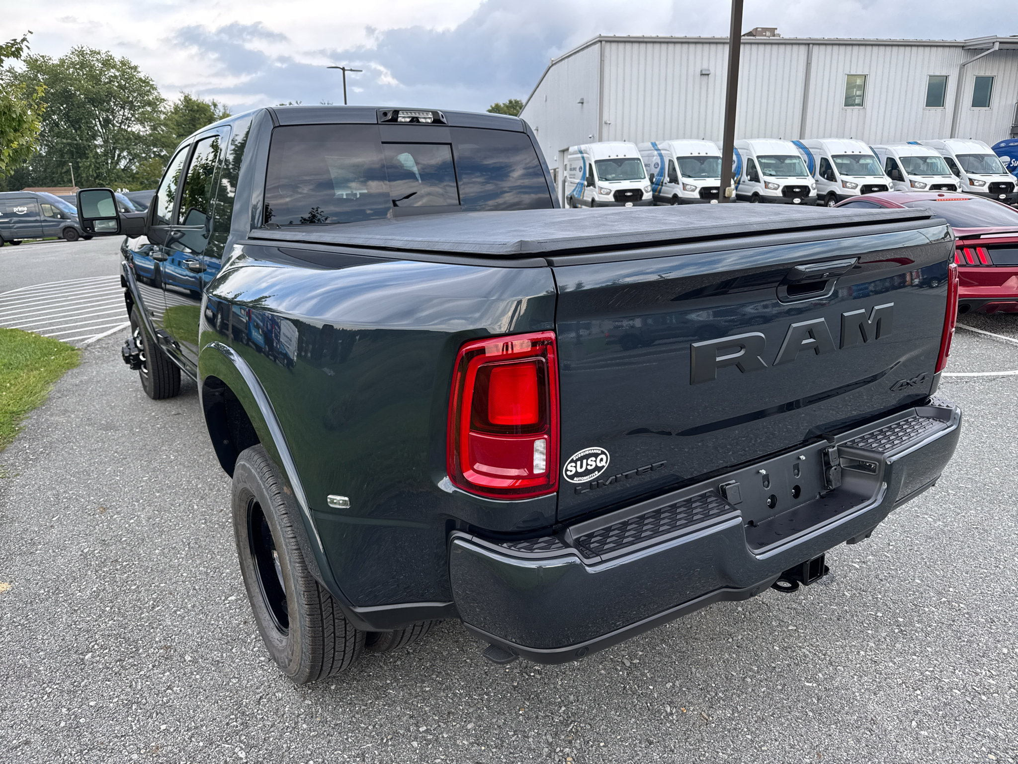 New 2026 RAM 3500 Limited AWD/4WD image 18