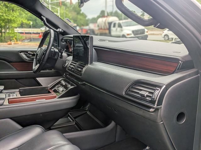 Certified 2023 Lincoln Navigator L Reserve AWD/4WD image 43