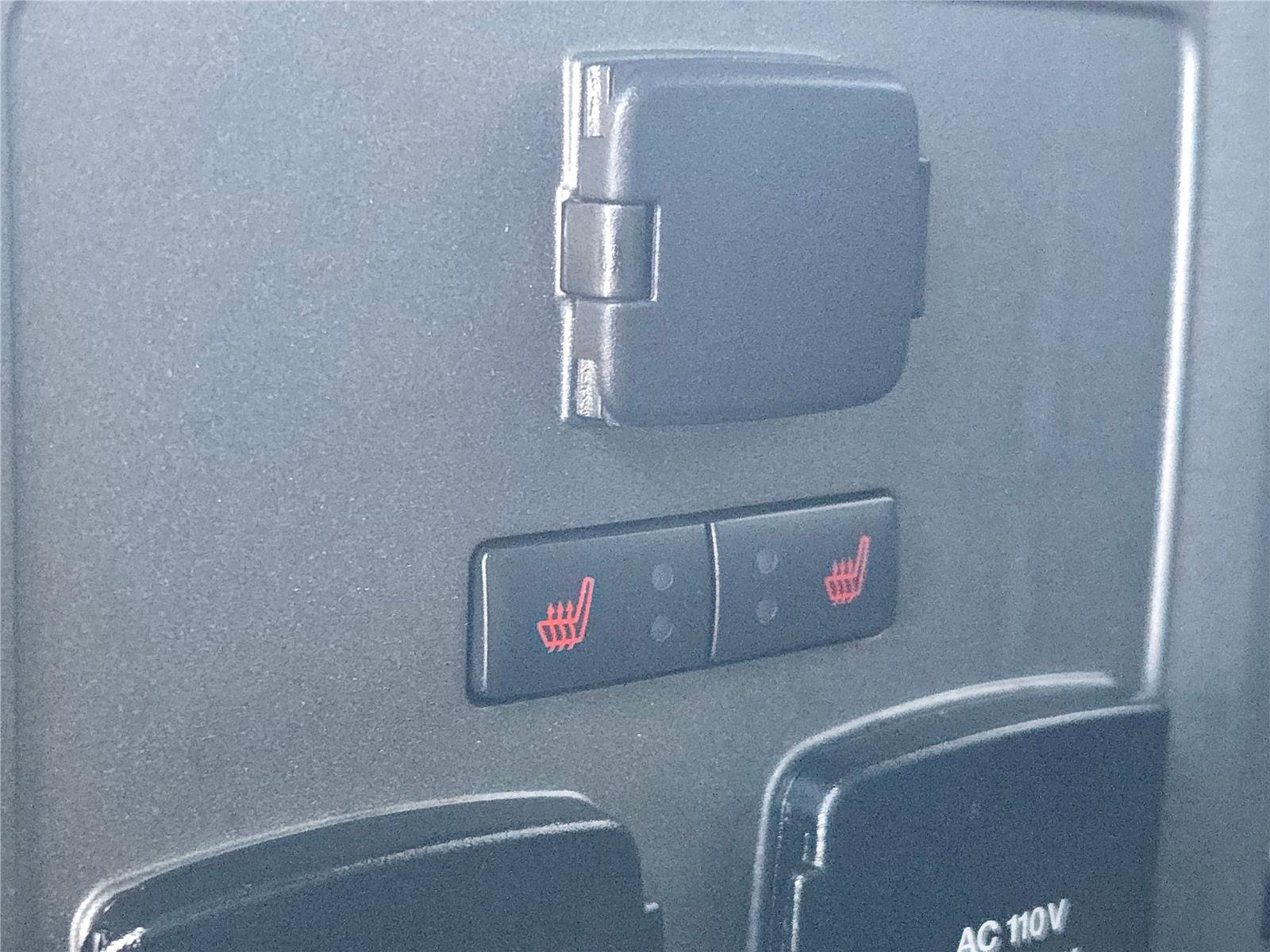 Used 2018 Ford F150 Raptor w/ Equipment Group 802A Luxury image 21