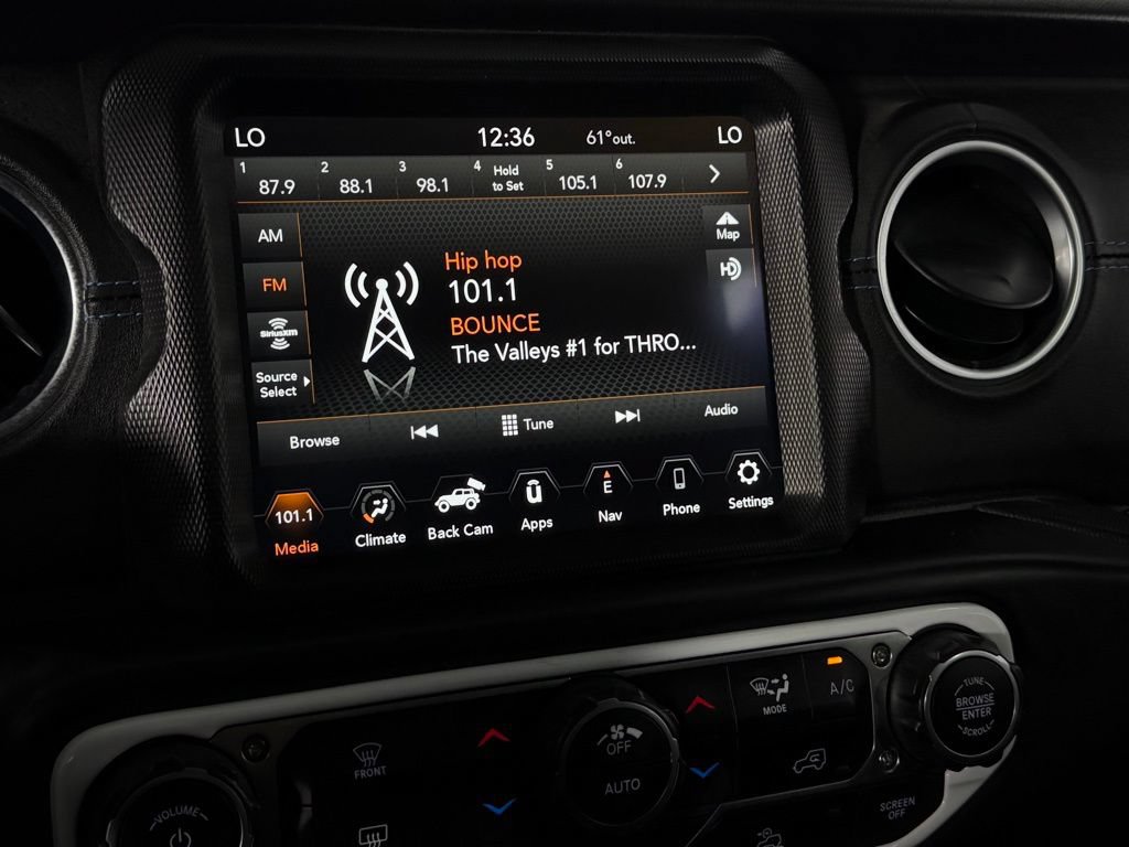 Used 2023 Jeep Wrangler Unlimited Rubicon 4xe AWD/4WD image 20