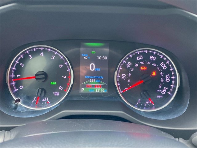 Used 2021 Toyota RAV4 XLE image 16