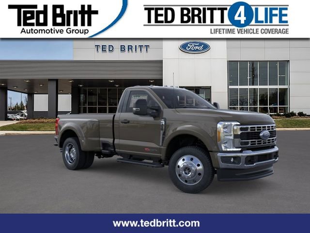 New 2026 Ford F450 XLT w/ FX4 Off-Road Package
