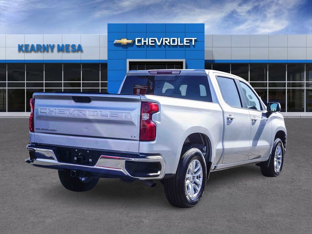 Used 2021 Chevrolet Silverado 1500 LT w/ Convenience Package II image 6