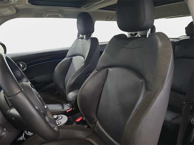 Used 2023 MINI Cooper SE image 14