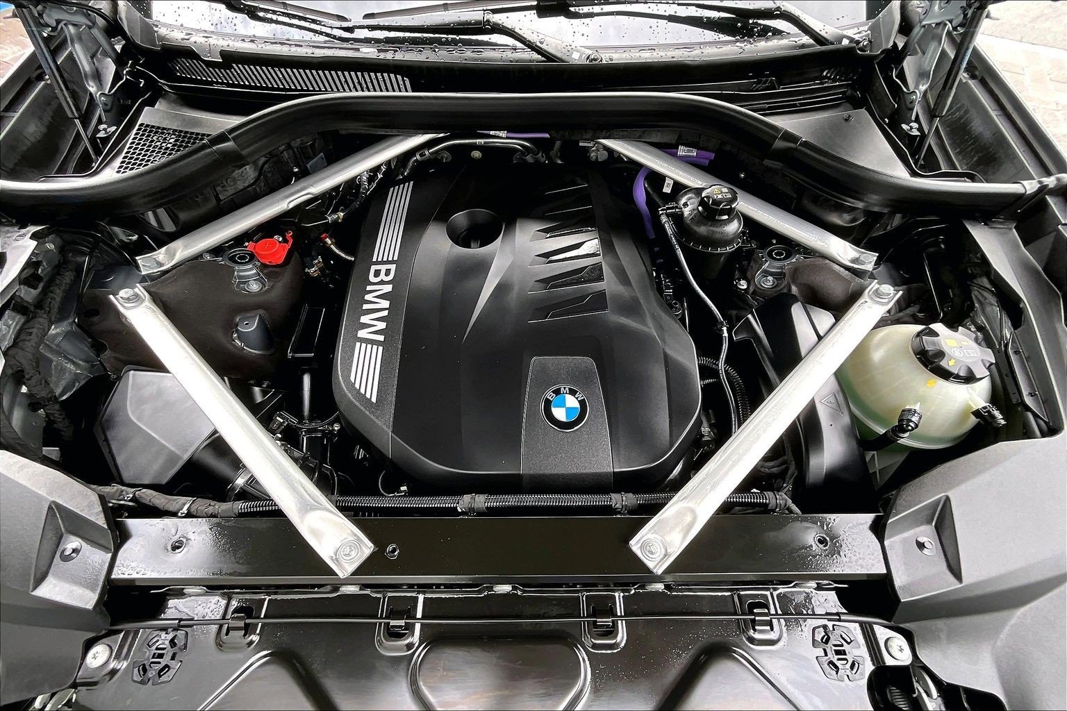 Used 2025 BMW X7 xDrive40i w/ M Sport Package image 10