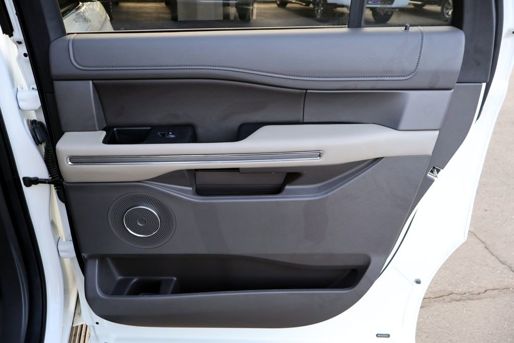 Certified 2021 Ford Expedition Max XLT RWD image 23