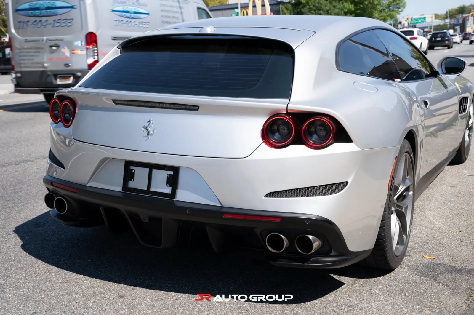 Used 2019 Ferrari GTC4Lusso T RWD image 5