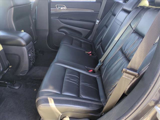 Used 2015 Jeep Grand Cherokee Limited w/ Trailer Tow Group IV image 21