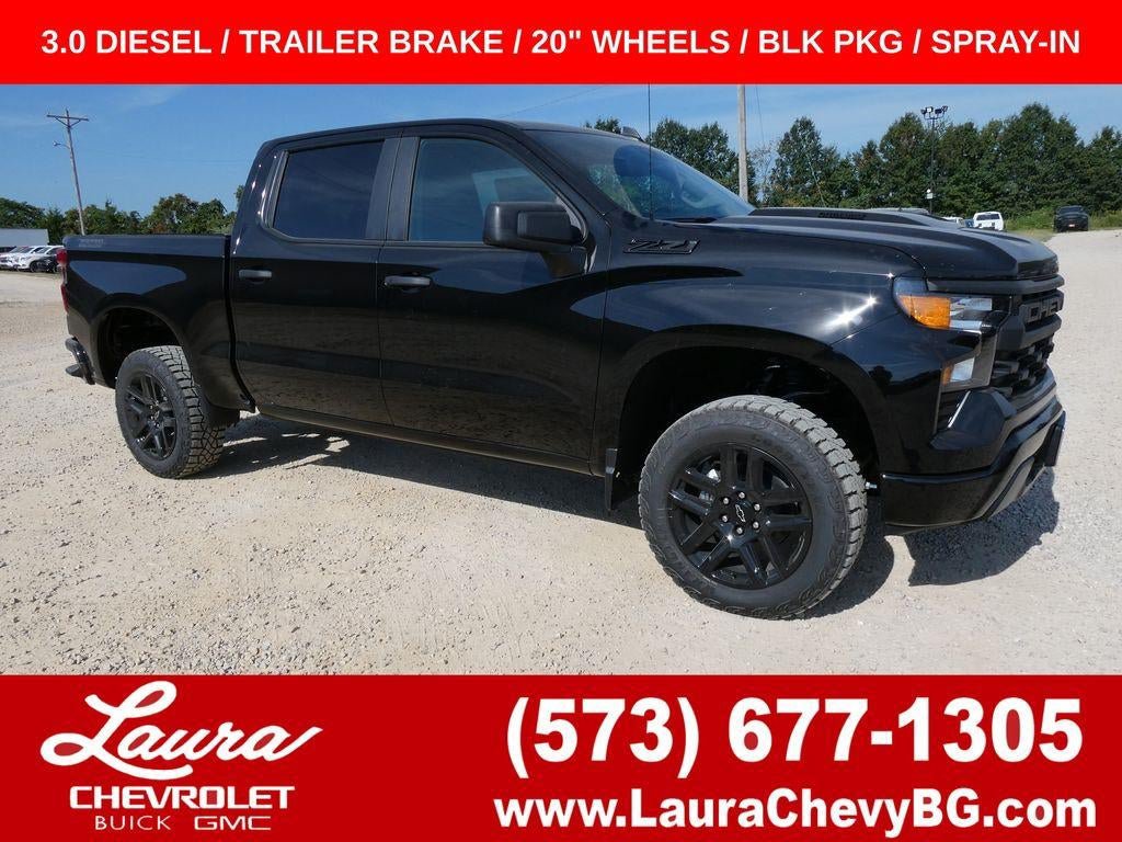 New 2026 Chevrolet Silverado 1500 Custom Trail Boss w/ Dark Appearance Package