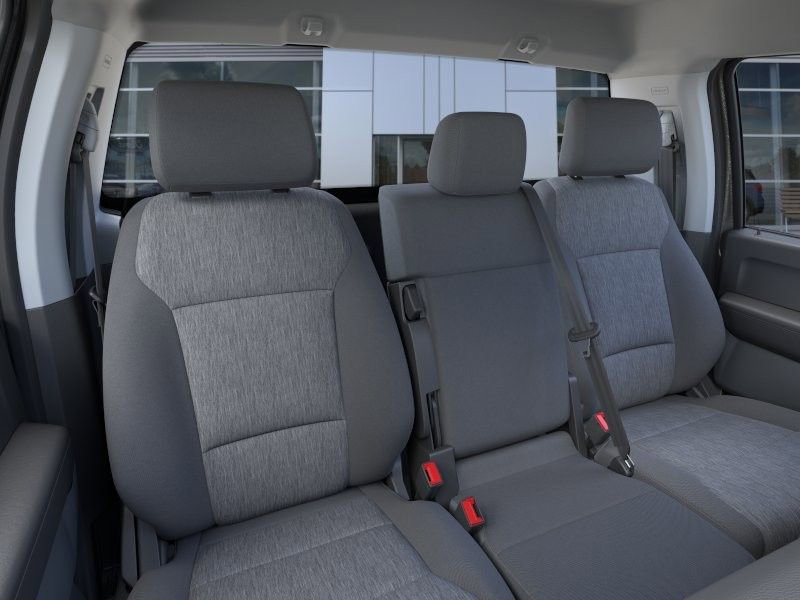 New 2026 Ford F350 4x4 Regular Cab DRW Super Duty image 11