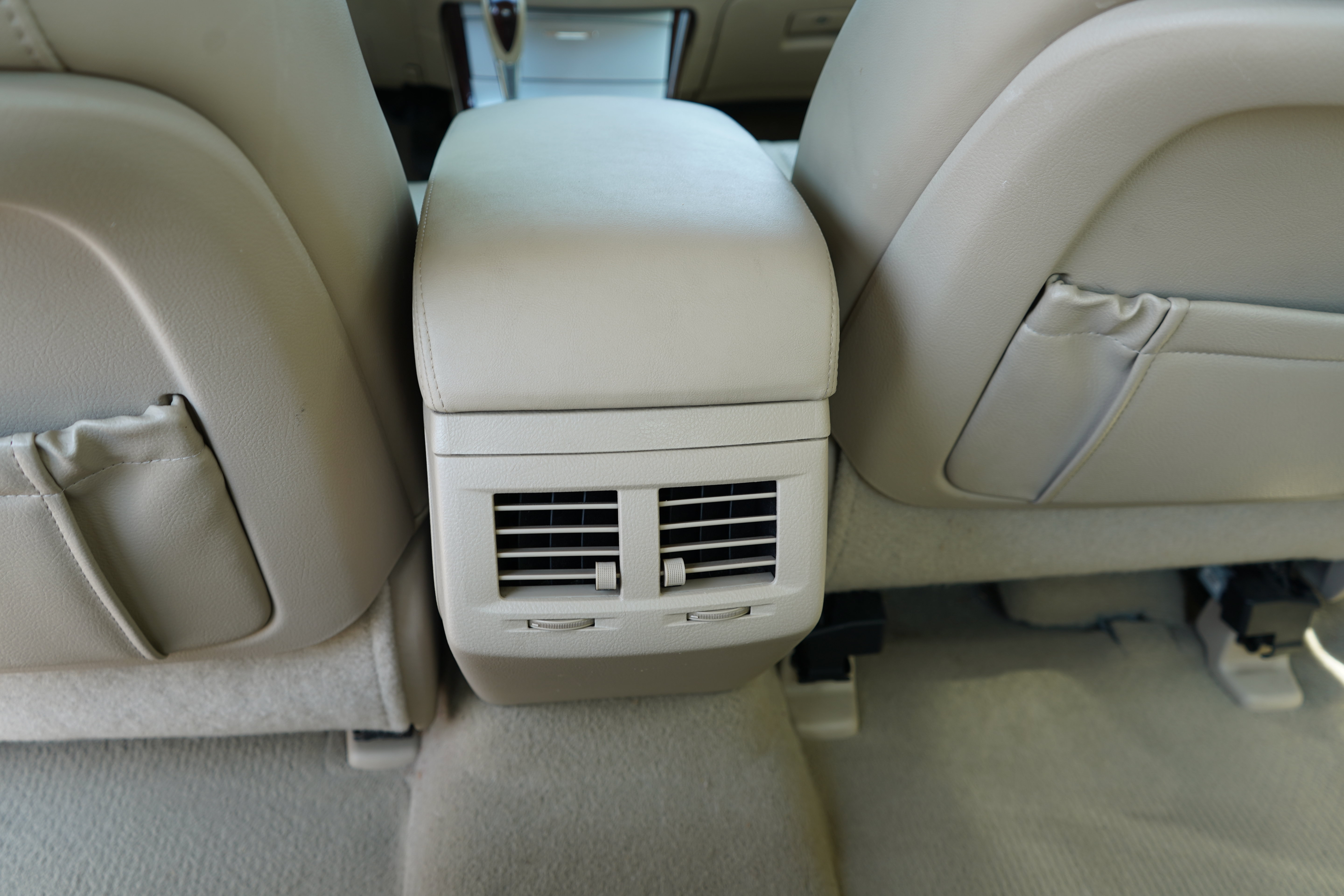 Used 2009 Toyota Avalon XL FWD image 19