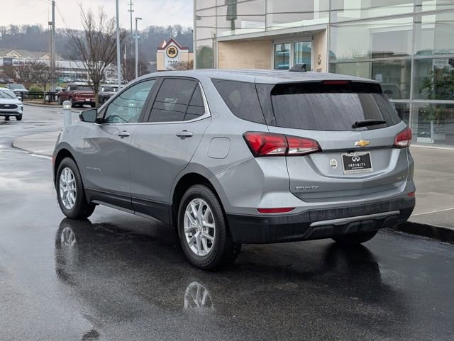 Used 2023 Chevrolet Equinox LT w/ Driver Convenience Package image 4