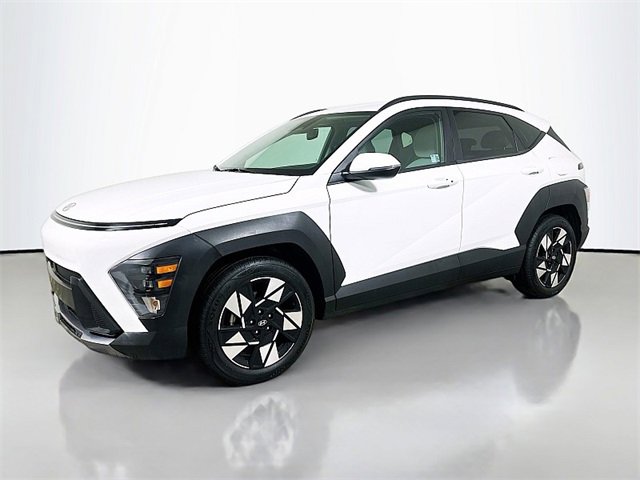 Used 2024 Hyundai Kona SEL image 3