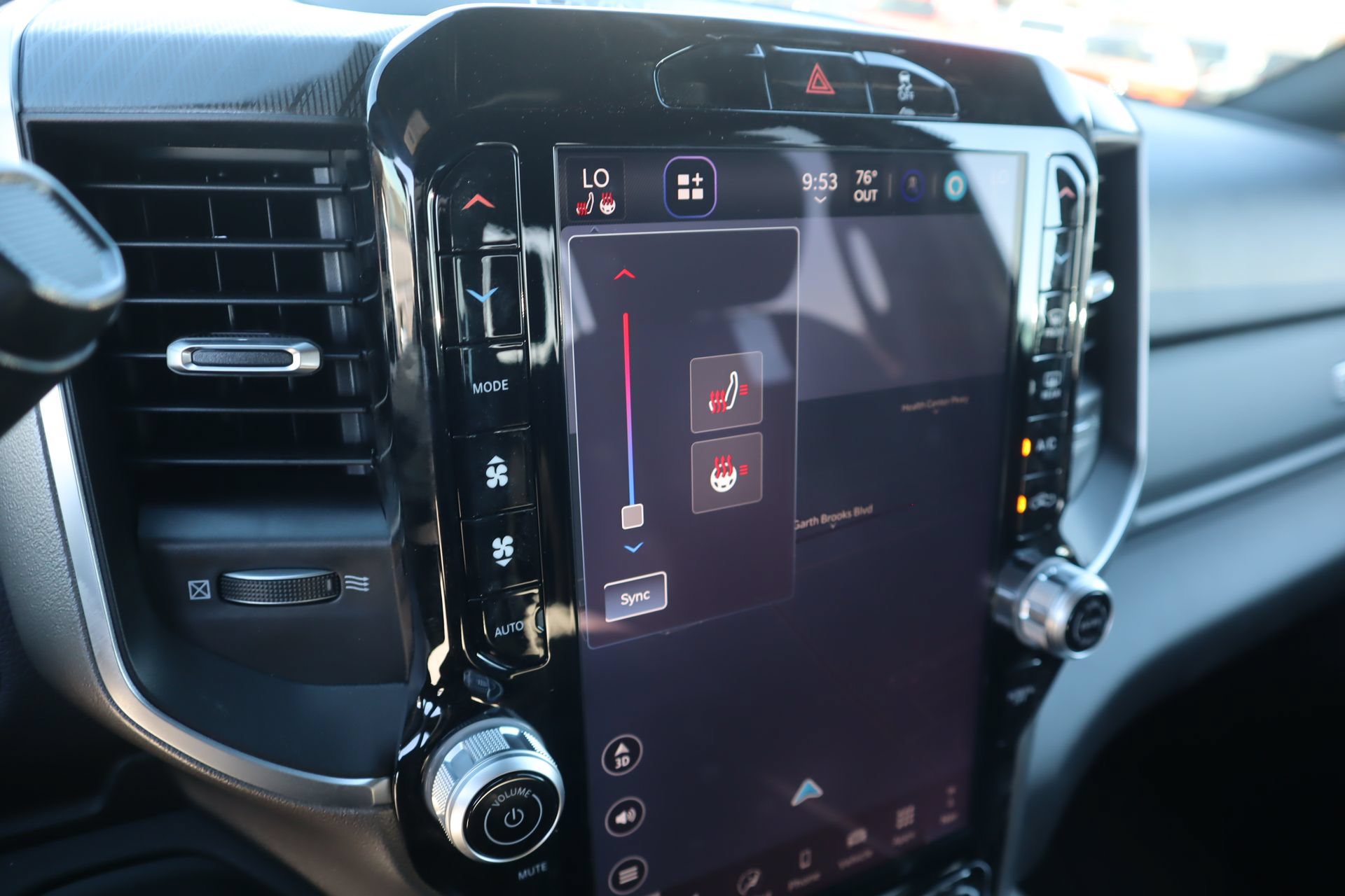 New 2026 RAM 2500 Big Horn AWD/4WD image 8