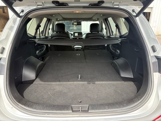 Used 2020 Hyundai Santa Fe Limited AWD/4WD image 25
