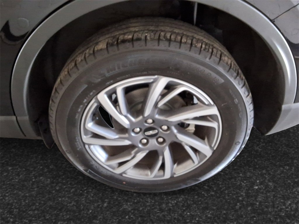 Used 2023 Lincoln Corsair FWD image 7