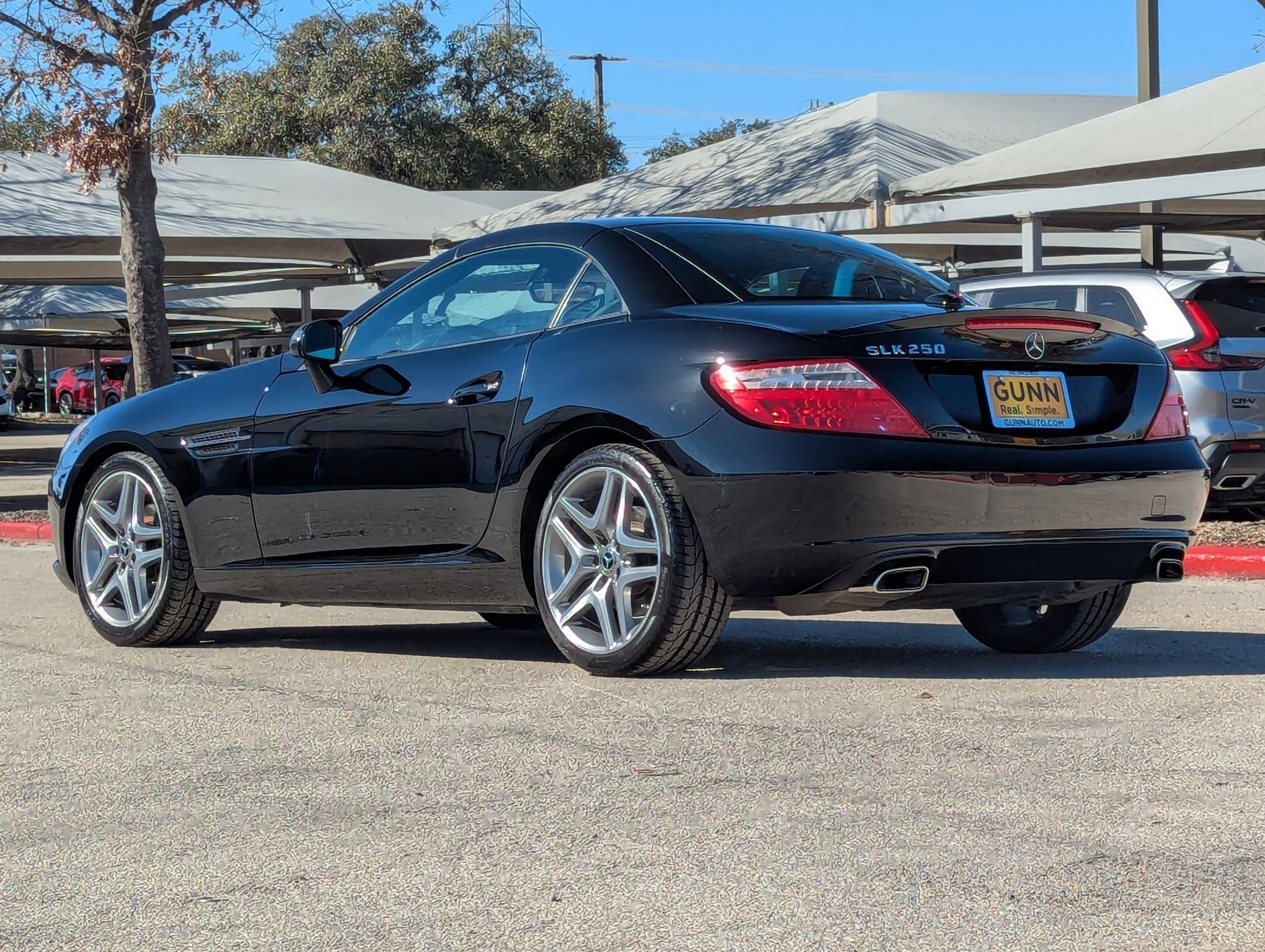 Used 2013 Mercedes-Benz SLK 250 image 6