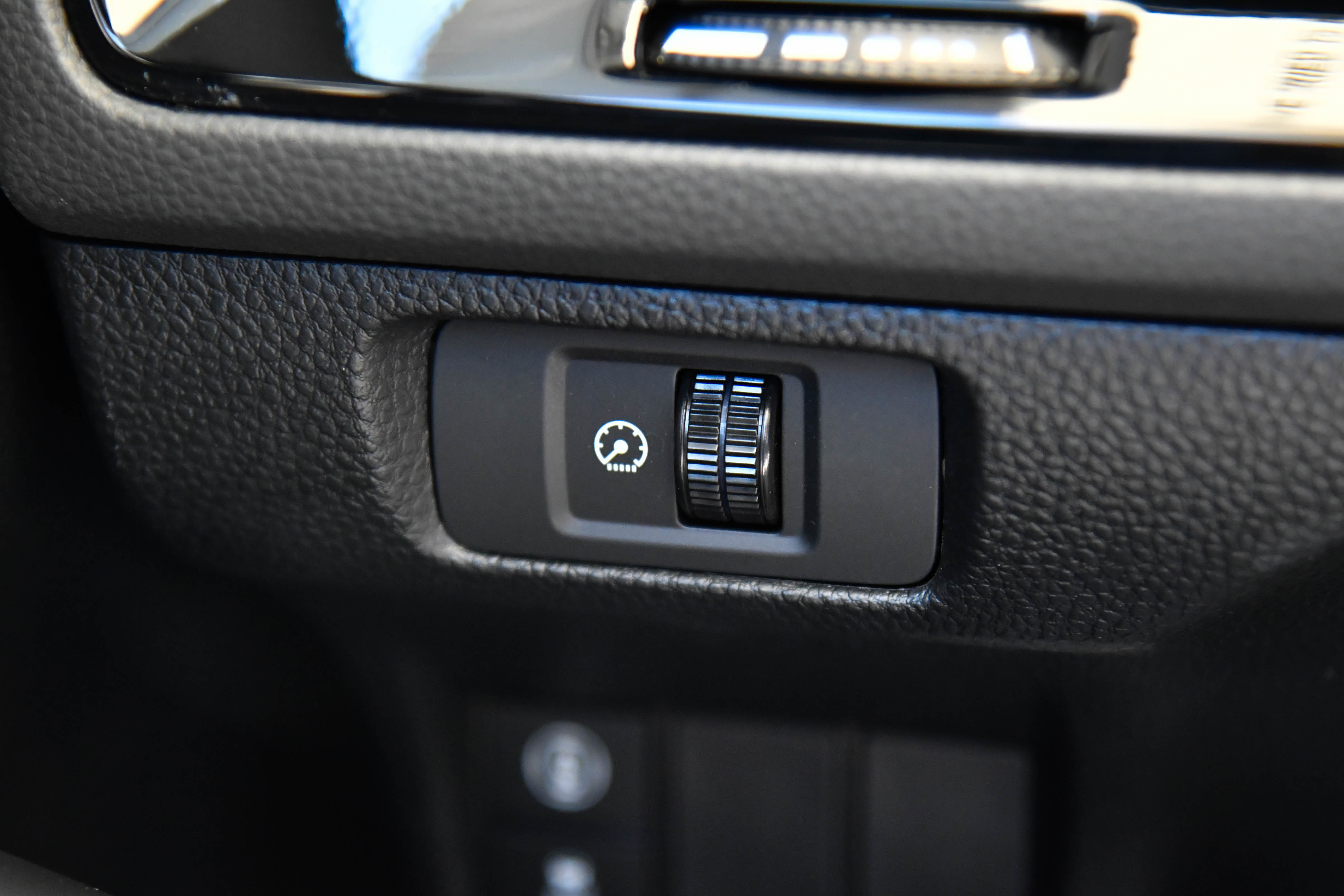 Used 2024 Honda Civic EX-L image 31