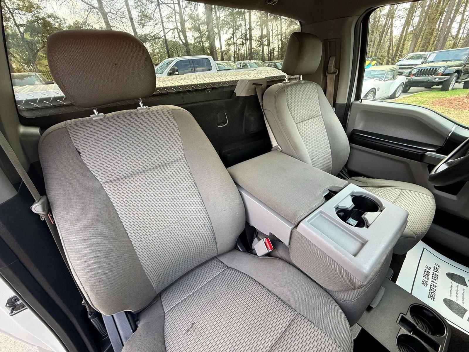 Used 2017 Ford F150 XLT w/ Heavy-Duty Payload Package AWD/4WD image 25