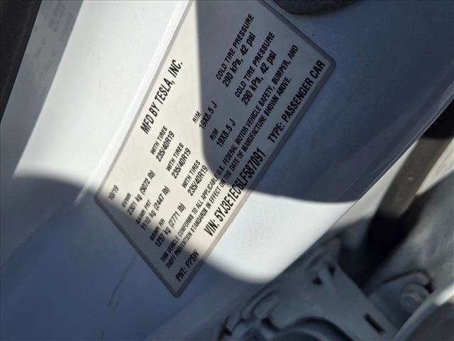 Used 2020 Tesla Model 3 Performance image 20