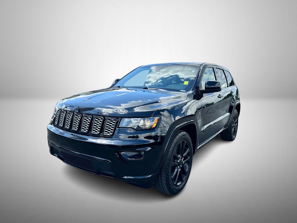 Used 2021 Jeep Grand Cherokee Laredo X RWD image 2