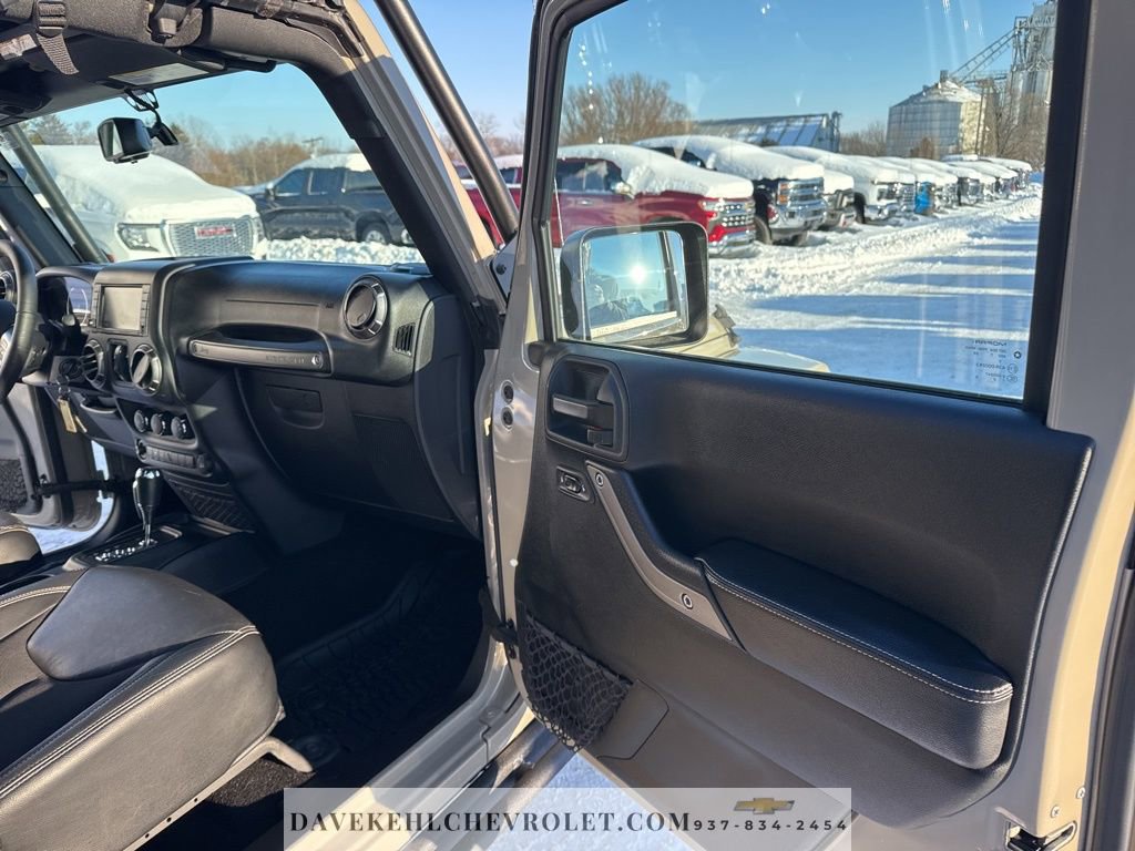 Used 2018 Jeep Wrangler Unlimited Sport image 23