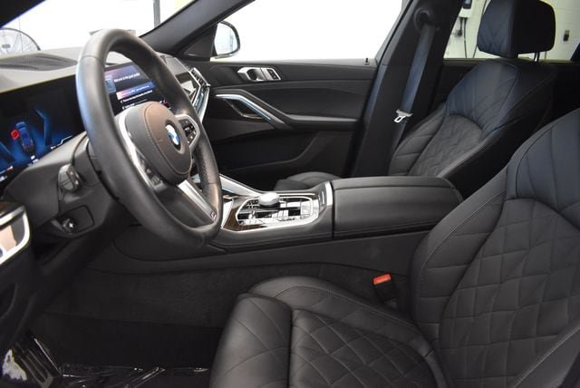 Used 2024 BMW X6 xDrive40i w/ Executive Package AWD/4WD image 22