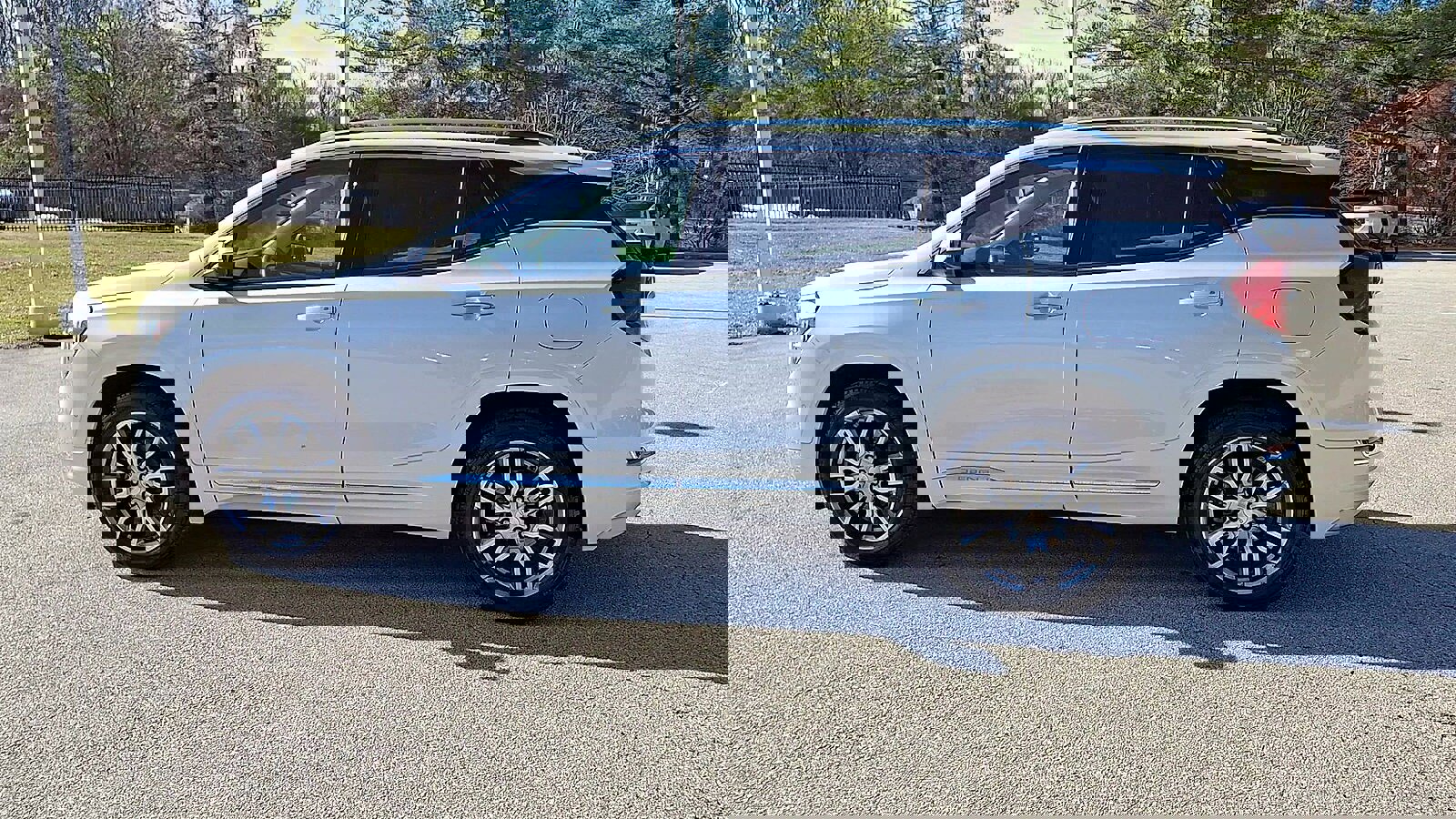 Certified 2023 GMC Terrain Denali w/ Denali Premium Package image 6