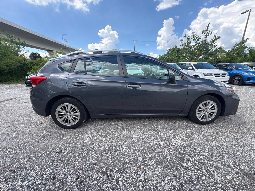 Used 2018 Subaru Impreza 2.0i Premium w/ Eyesight & BSD & Rcta AWD/4WD image 2