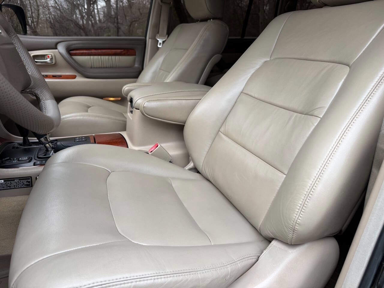 Used 2002 Lexus LX 470 Base 4WD 4dr SUV image 71