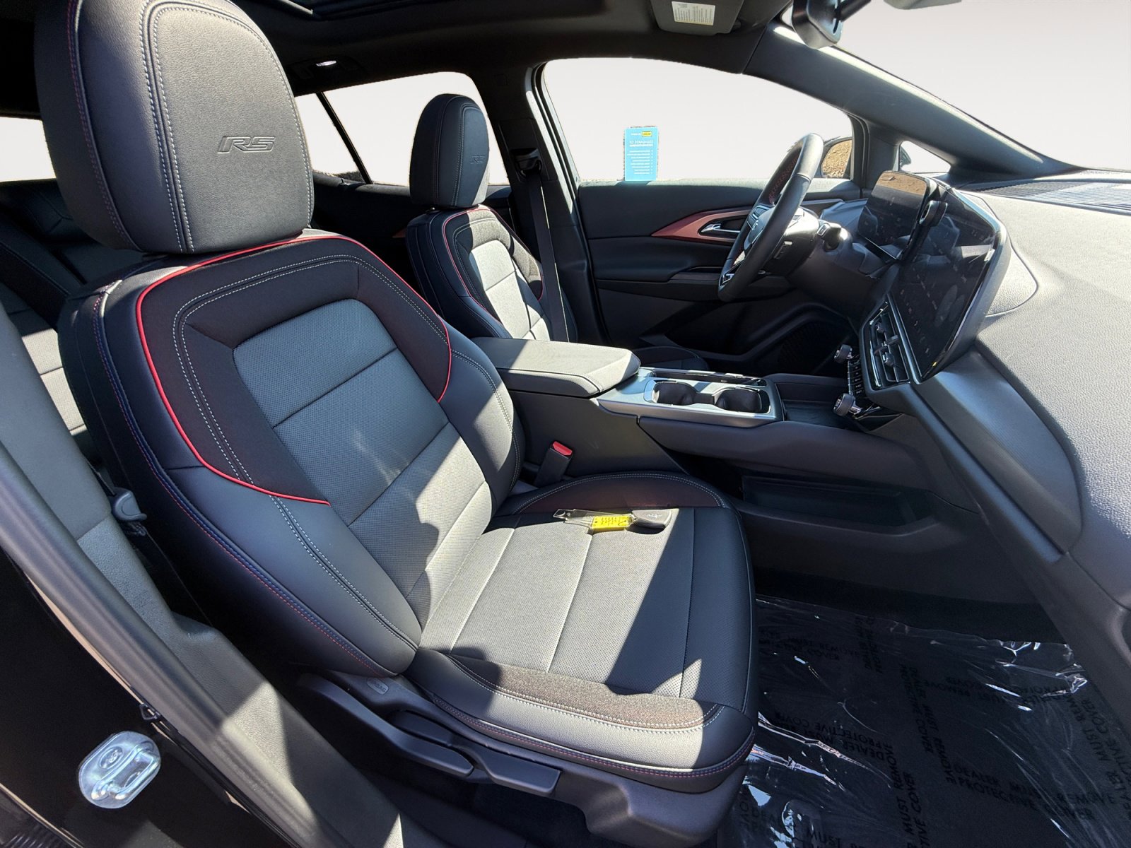 Used 2025 Chevrolet Equinox EV RS image 19