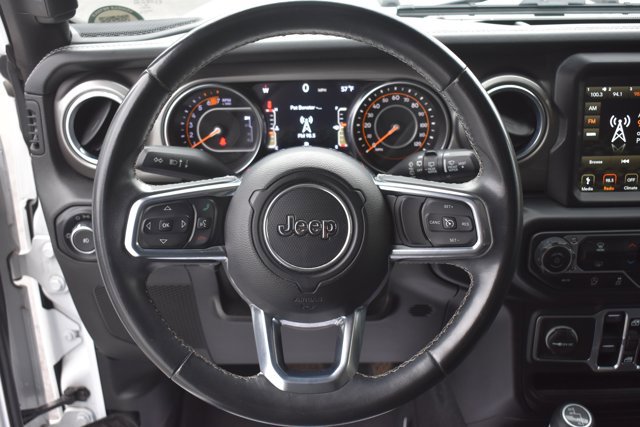 Used 2018 Jeep Wrangler Unlimited Sahara image 19