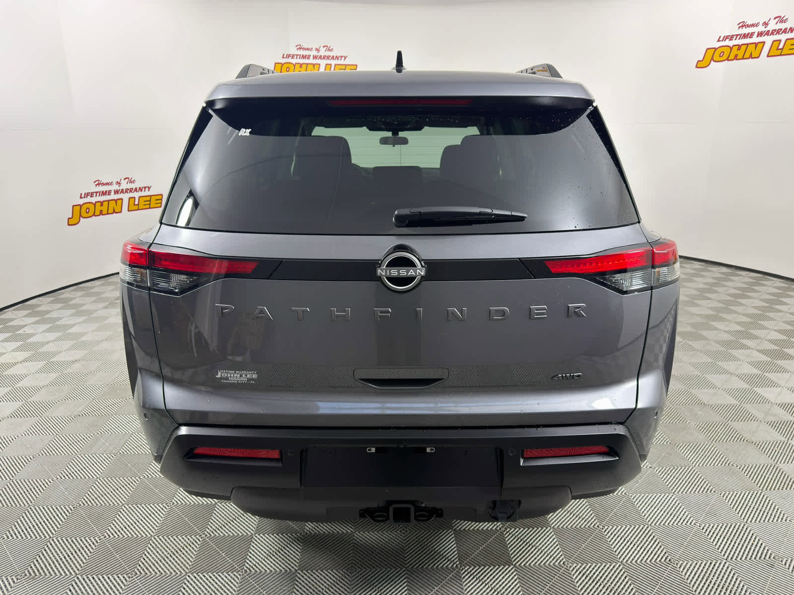 New 2026 Nissan Pathfinder SV w/ SV Premium Package image 4