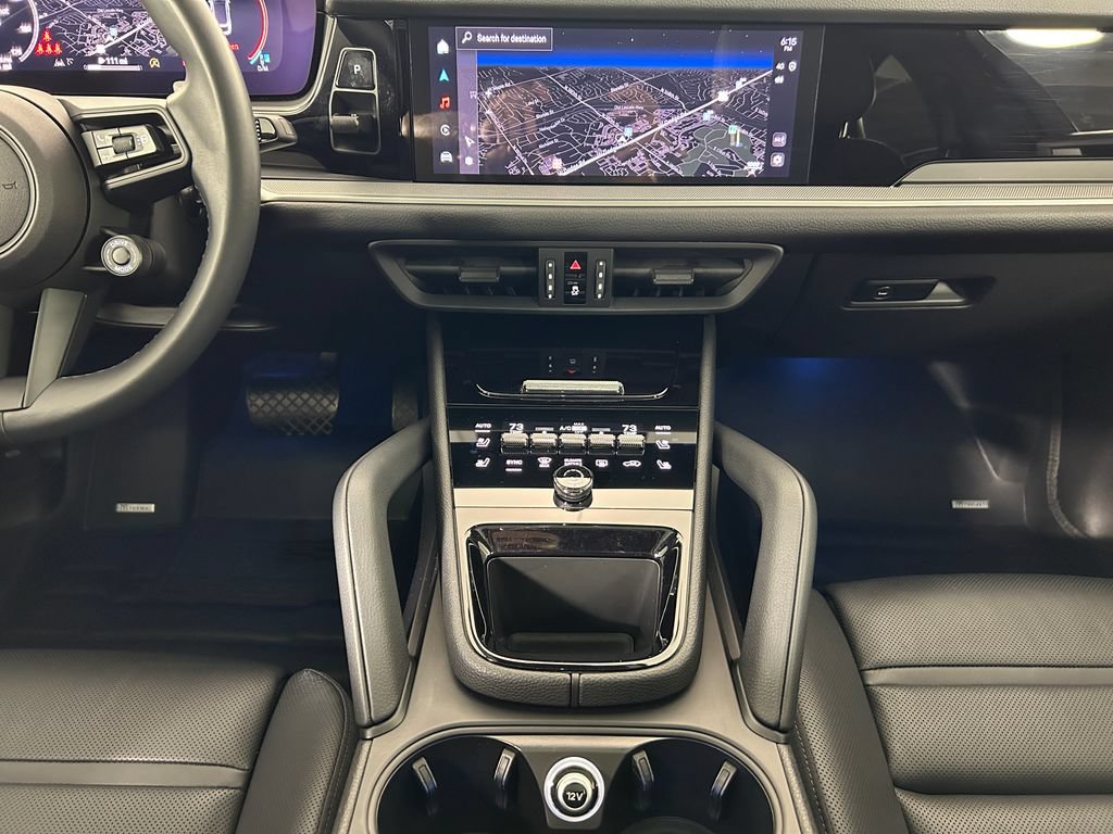 Used 2024 Porsche Cayenne Coupe AWD/4WD image 19