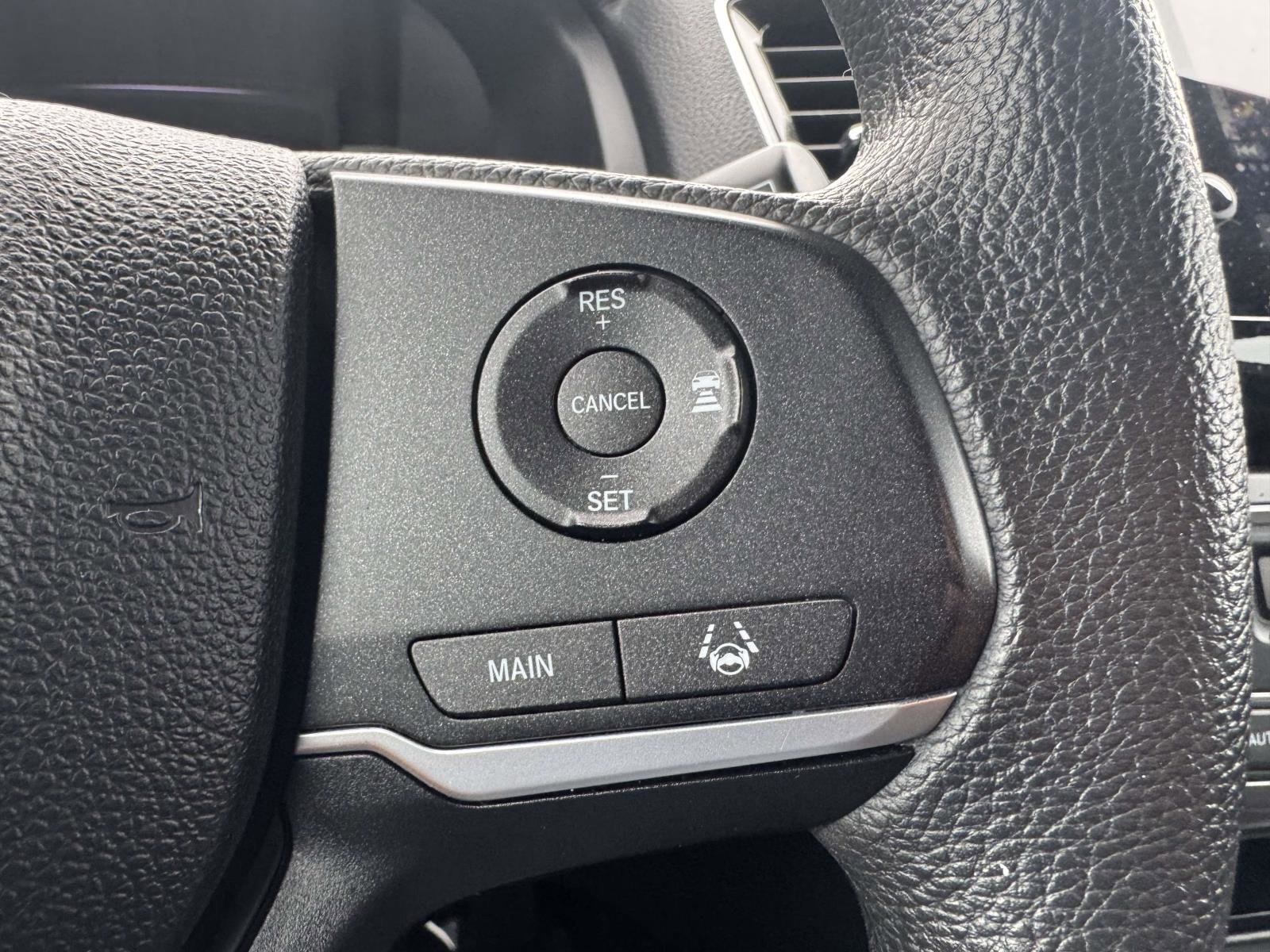 Used 2022 Honda Pilot Sport image 31