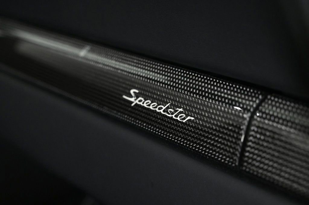 Used 2019 Porsche 911 Speedster image 24