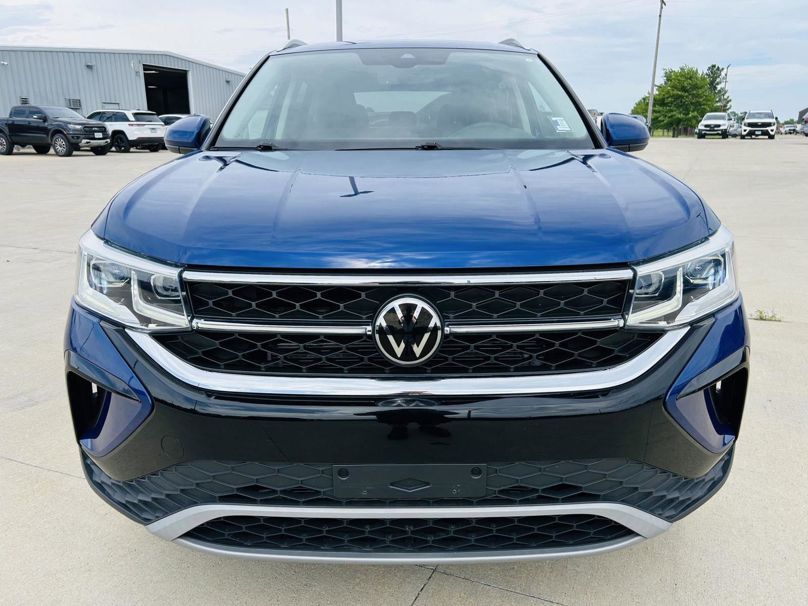 Used 2023 Volkswagen Taos SEL AWD/4WD image 33