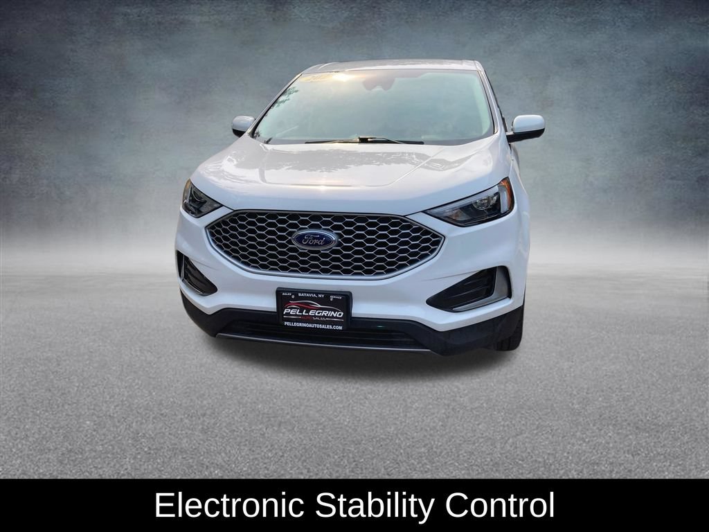 Used 2023 Ford Edge SEL AWD/4WD image 10