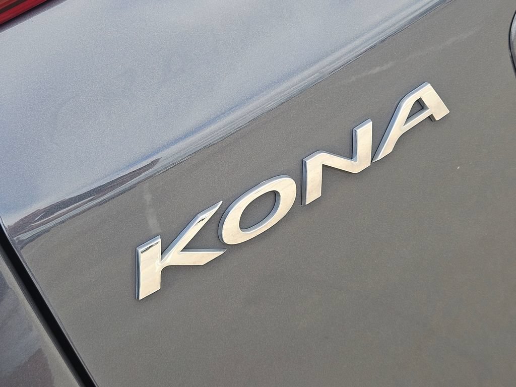 Used 2023 Hyundai Kona SEL w/ Cargo Package FWD image 15