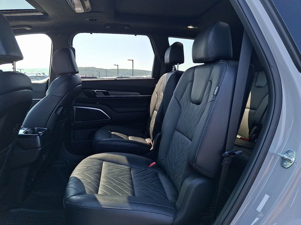 Certified 2023 Kia Telluride SX Prestige X-Line AWD/4WD image 11
