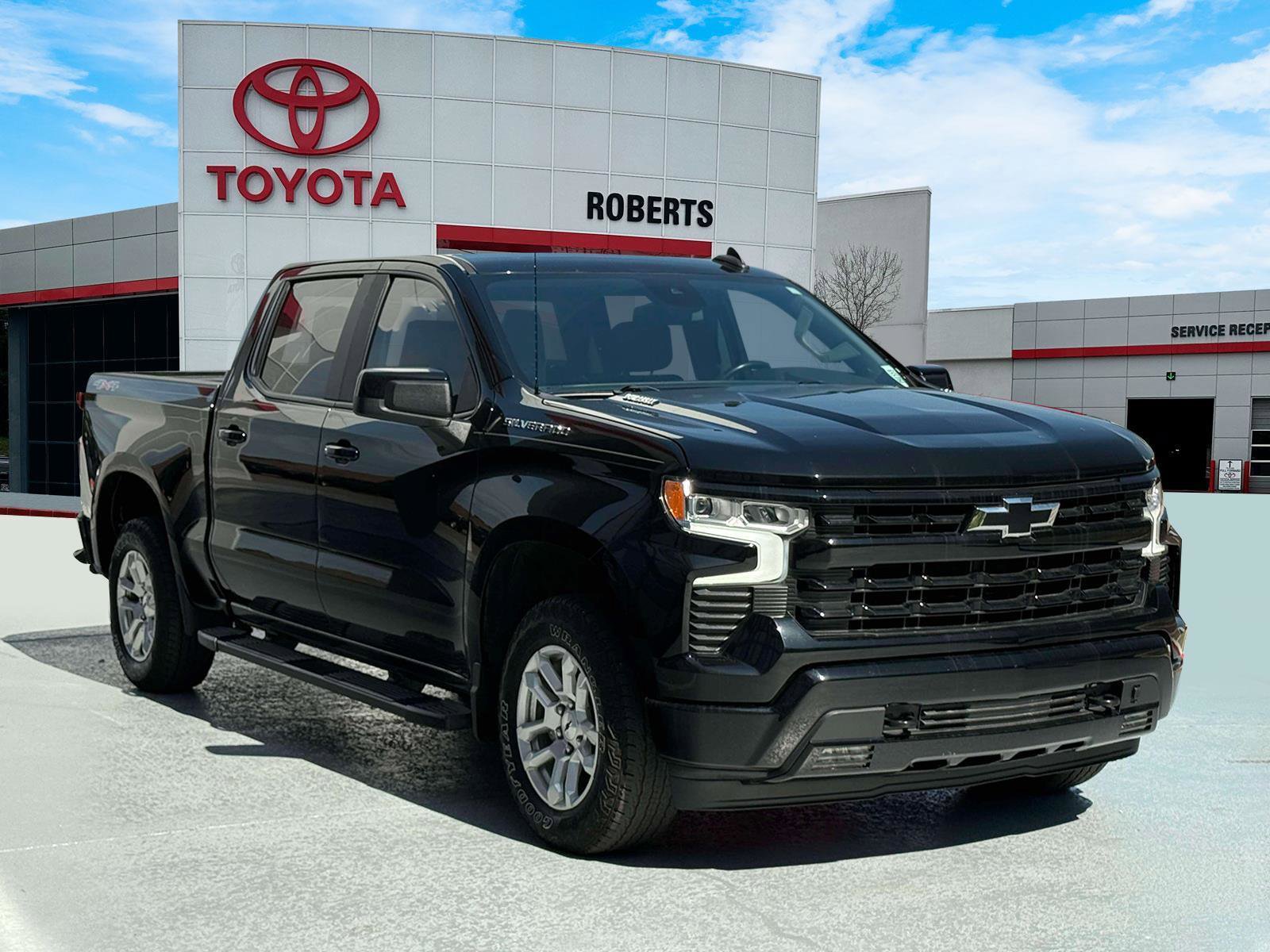 Used 2023 Chevrolet Silverado 1500 RST