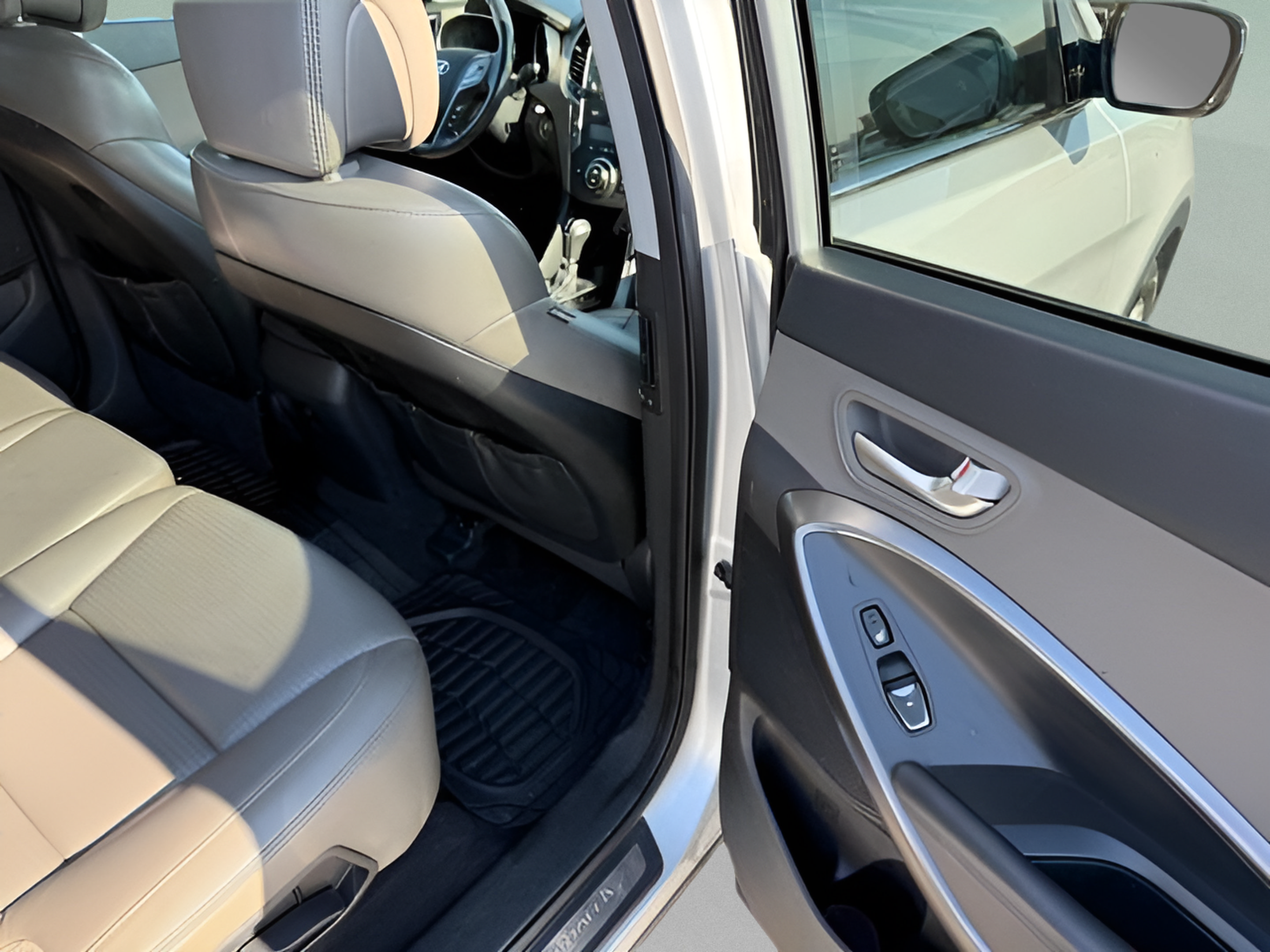 Used 2013 Hyundai Santa Fe Sport 2.0T FWD image 10