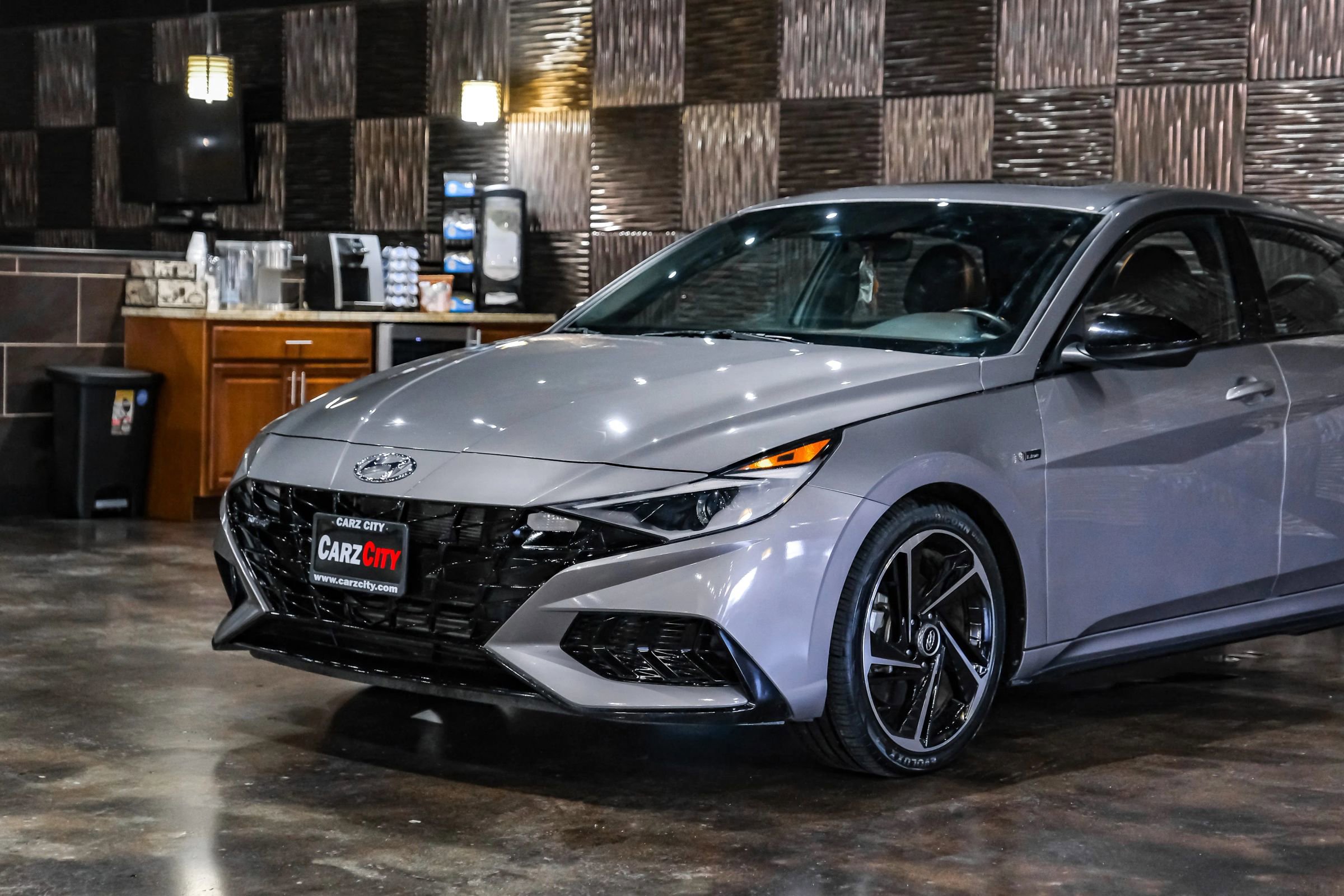 Used 2022 Hyundai Elantra N Line image 8