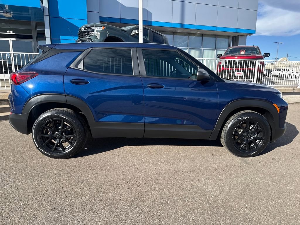 Used 2023 Chevrolet TrailBlazer LS image 6